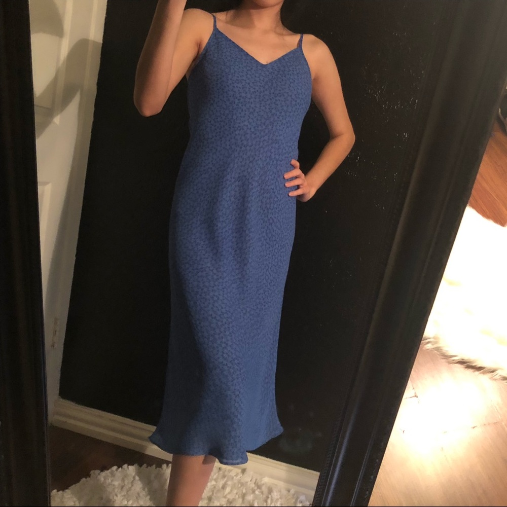 🌻SOLD🌻 Vintage Express midi length dress